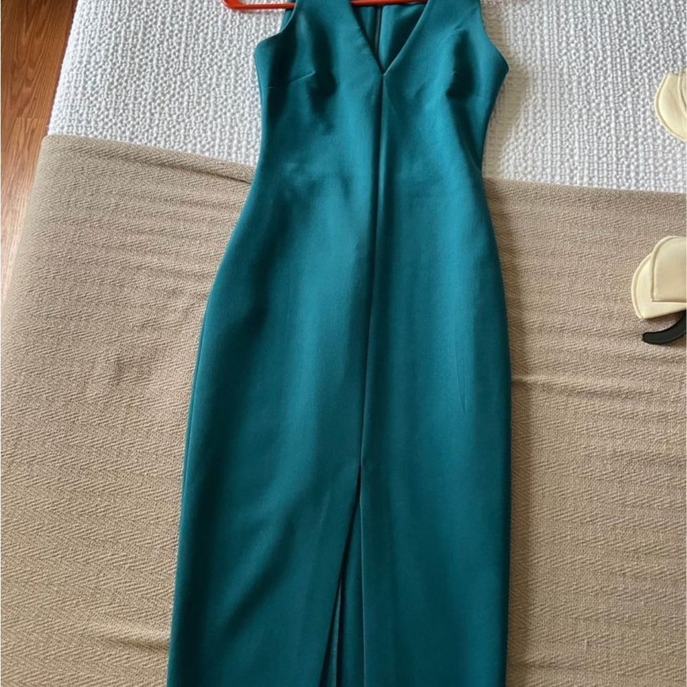 Green dress 0 used once $45 - Picture 1 of 2